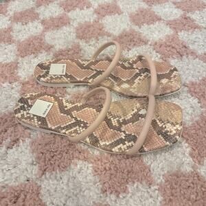 Dolce Vita Lester Flat Sandals Snakeskin Blush Stella